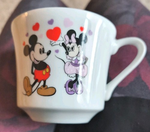 Tasse sous mickey et - tasse,
