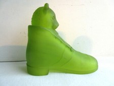 Green Glass Decorative Clipboard: A Cat in a Shoe
