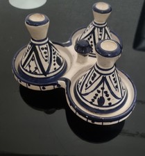 décoration en terre cuite