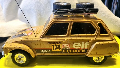 Voiture dyane dakar - dakar,