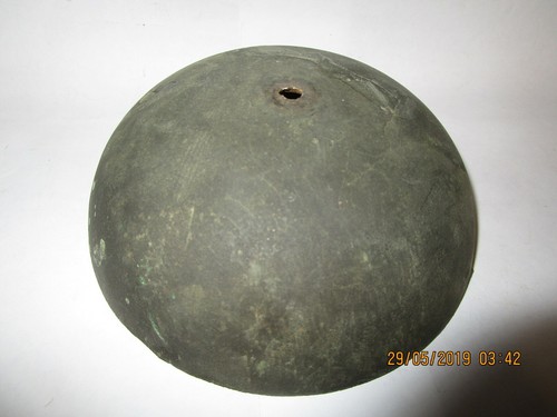 Grosse cloche ancienne pour