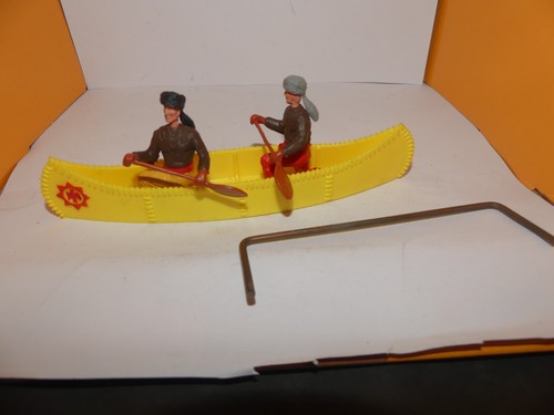 Figurine timpo canoe jaune 2 - figurine,