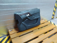 1/18 Mercedes Benz S-Class AMG Maisto Right Front Door Interior