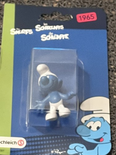Figurine schtroumpfs - •,