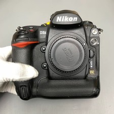 Nikon D3X 24.5MP Digital SLR Camera Body With Charger -95%NEW English Language