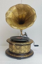 Ancien gramophone HMV