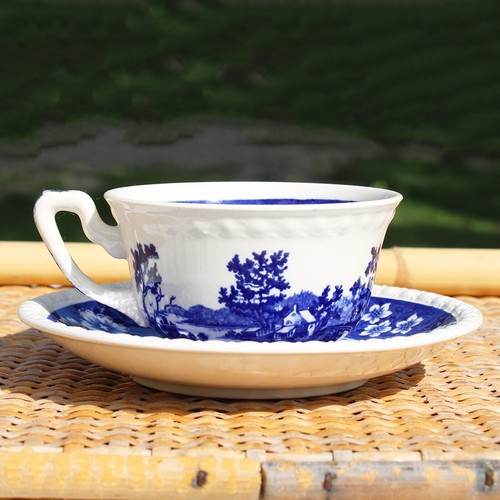 Ancienne tasse thé - tasse,
