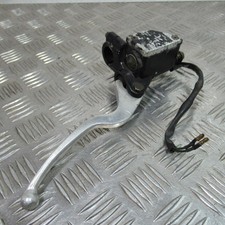 Maitre cylindre frein avant