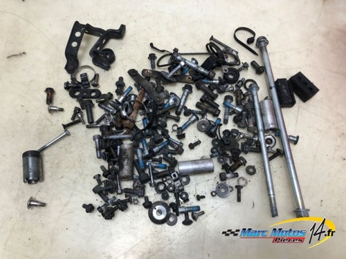 Visserie suzuki 650 2002 - visserie,
