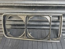 Bentley Turbo R Left Headlamp Surround