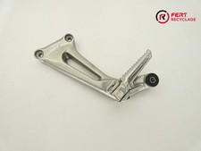 Platine repose pied arrière