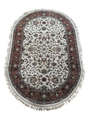 Tapis persan oval - , main