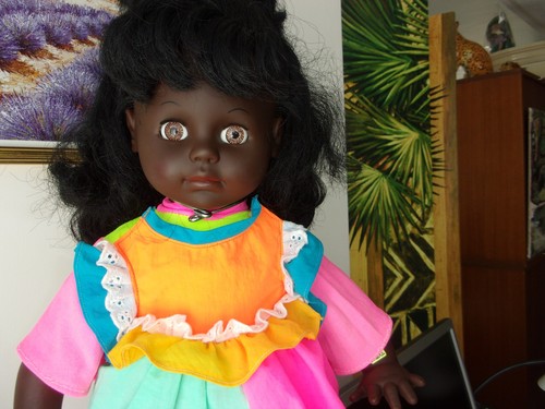 Poupée souple noire aux - poupée,