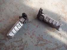 Peugeot Ludix Snake 50cc Pair Rear Footpegs Footrests