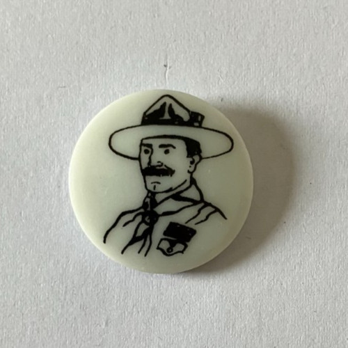 Pin scoutisme scout - pin's,