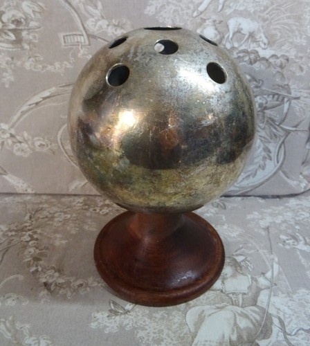 Pique fleurs boule objet - fleurs,