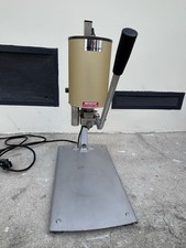 Louis Tellier - Ouvre-boîtes