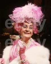 Êtes-Vous Servi (TV) Mollie