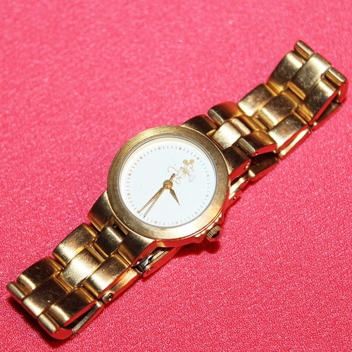 Montre vintage mickey mouse - montre,
