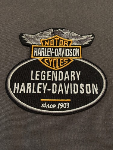 Patch écusson brodé