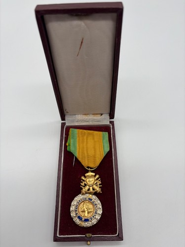 Médaille militaire 3ème - médaille,