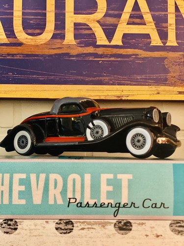 Vintage avon 1932 auburn - avon,