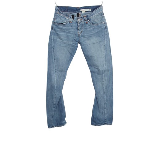 Levi engineeré 852 - engineeré,