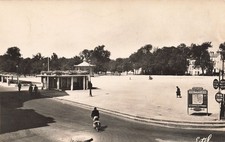 17 LA ROCHELLE LA PLACE D