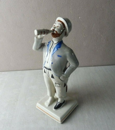 Ancienne figurine - , en