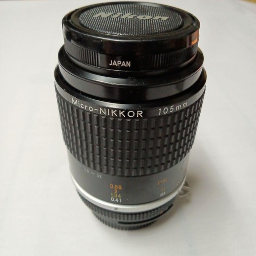 Nikon micro nikkor 105mm - 105mm, f/2.8