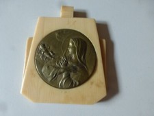Medaille berceau ancienne - de,