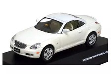 Mini car 143 LEXUS SC430 2005 White Pearl Crystal Shine Closed Specification
