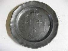 Rare assiette étain XVIIe