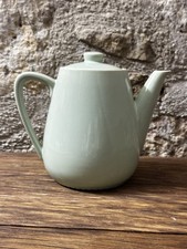 Villeroy Et Boch  Théière, Verseuse, en faïence  Luxembourg. Vert Céladon