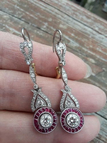 Boucles oreilles - boucles, d'oreilles