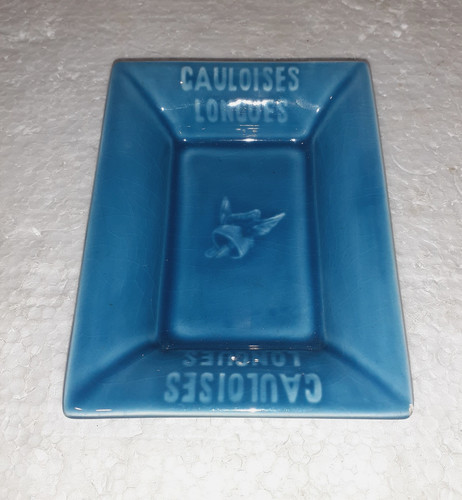 Ancien cendrier pub - ancien, annees