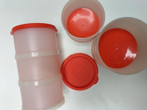 Tupperware lot 6 - ,