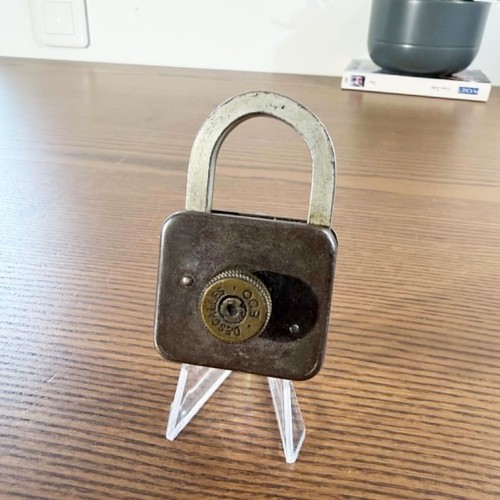 Ancien cadenas combinaison - cadenas, à