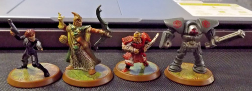 Lot figurines rise of - ",