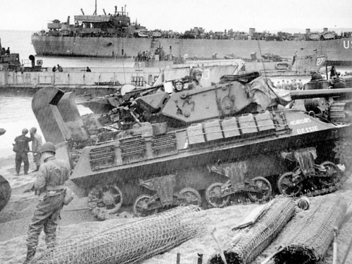 Ww2 photo char - -,