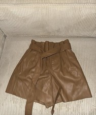 short cuir