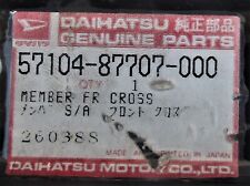 Croix avant inférieure au