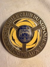 ANCIEN INSIGNE ÉMAILLÉ