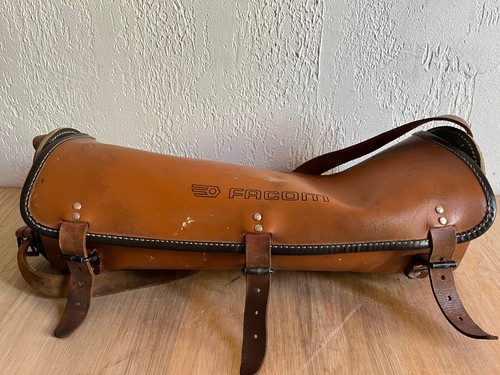 Ancienne sacoche cuir outil - cuir,