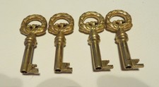 LOT DE 4 CLEFS CLES BRONZE
