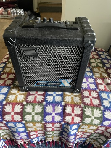 Roland cube 15x - 15, guitar