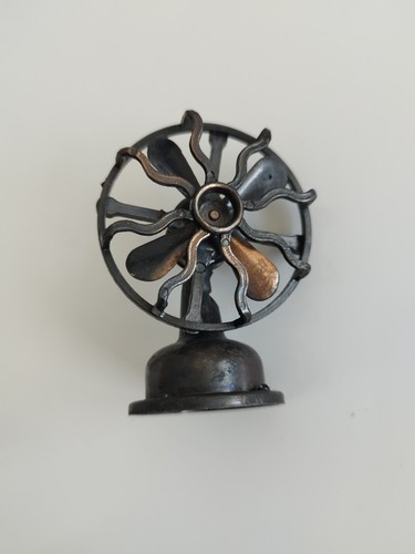 Ventilateur taille crayon