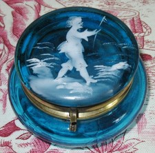 SUPERBE BOITE A PILULE