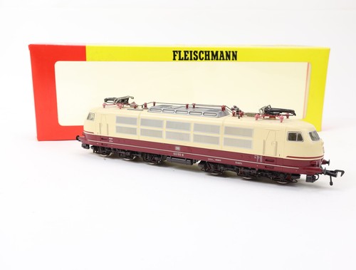 Locomotive électrique