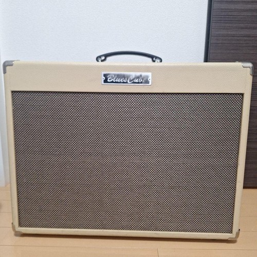 Blues cube artist guitar - blues,